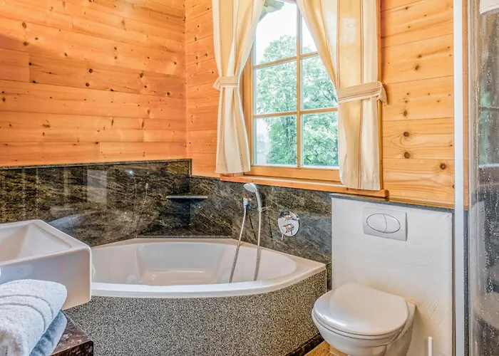 Idylle Am Waldrand *